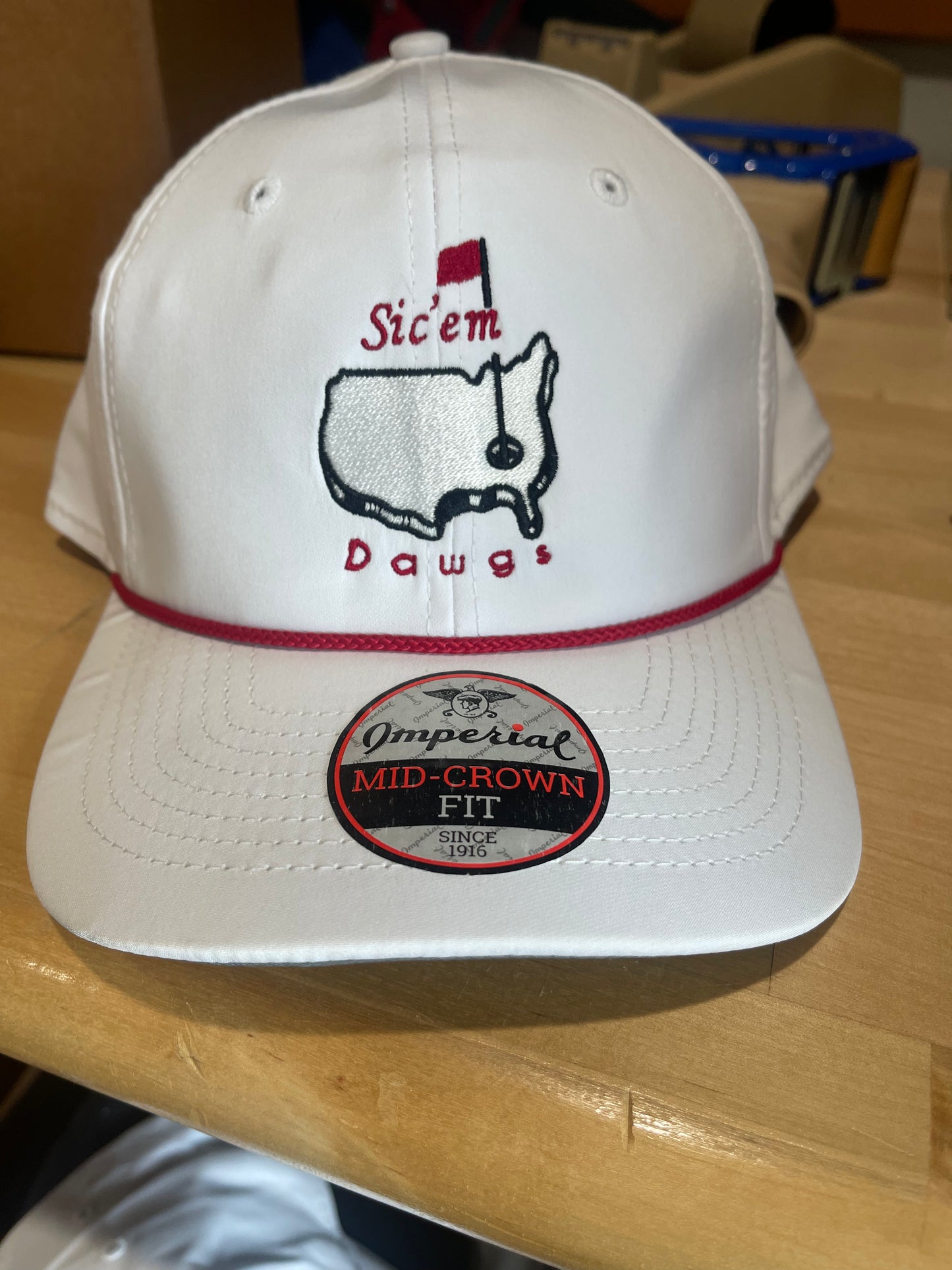 Sic’em Dawgs Imperial rope golf masters hat
